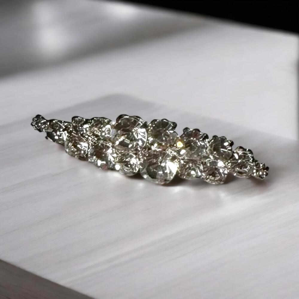 Vintage Sparkling Rhinestone Brooch 2"